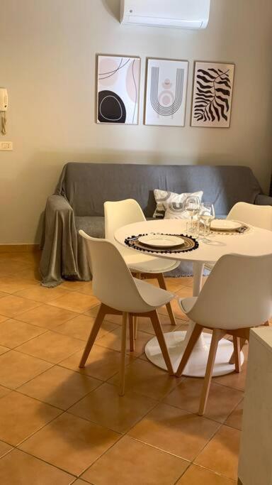 Nest House - Esclusivo Appartamento Marina Di Olbia- Mater Olbia - Beaches - Close To The Airport - Private Parking- Full Comforts - Luaran gambar
