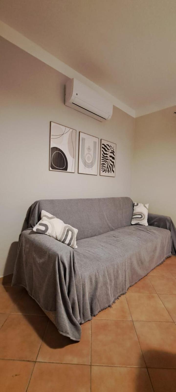Nest House - Esclusivo Appartamento Marina Di Olbia- Mater Olbia - Beaches - Close To The Airport - Private Parking- Full Comforts - Luaran gambar